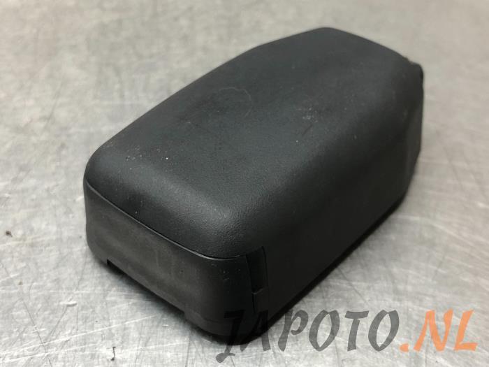 Begagnade Regnsensor Mazda MX-5 RF (ND) 2.0 SkyActiv G-160 16V Pris € 36,70 Marginaltabell erbjuds av Japoto Parts B.V.