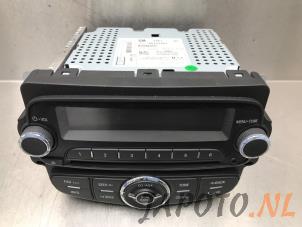 Gebrauchte Radio CD Spieler Chevrolet Aveo (300) 1.3 D 16V Preis € 99,95 Margenregelung angeboten von Japoto Parts B.V.