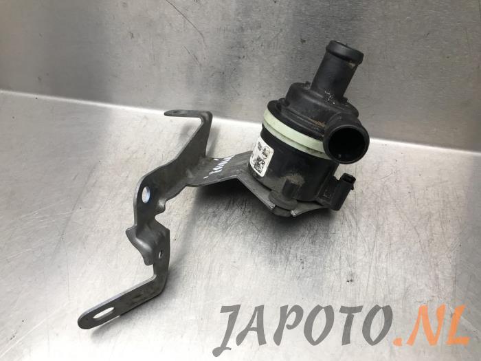 Begagnade Vattenpump Chevrolet Aveo (300) 1.3 D 16V Pris € 26,20 Marginaltabell erbjuds av Japoto Parts B.V.