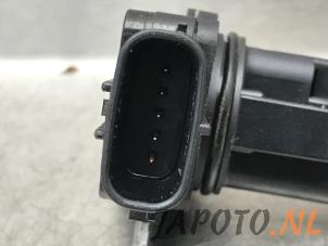 Luftmengenmesser van een Subaru Outback (BR) 2.5 16V 2011