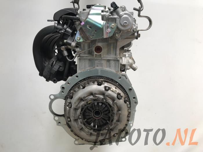 Motor de un Mazda MX-5 RF (ND) 2.0 SkyActiv G-160 16V 2018