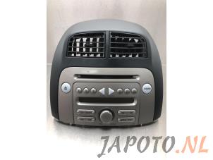 Gebrauchte Radio CD Spieler Daihatsu Sirion 2 (M3) 1.3 16V DVVT Preis € 75,00 Margenregelung angeboten von Japoto Parts B.V.