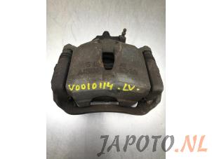 Used Front brake calliper, left Toyota Camry (CV30) 2.4i 16V VVT-i Price € 49,95 Margin scheme offered by Japoto Parts B.V.