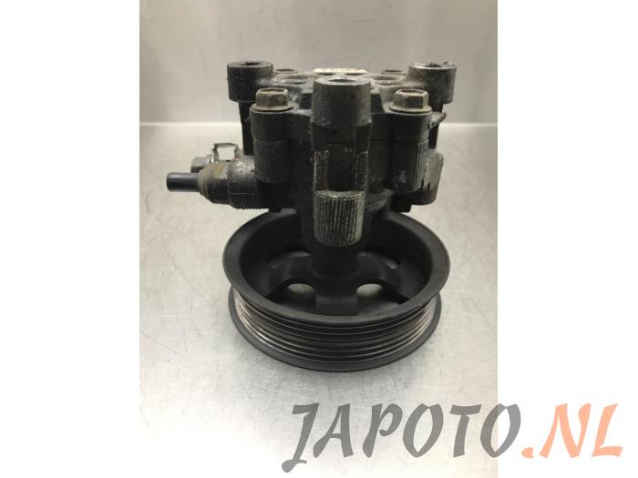 Power steering pump Toyota Camry 2.4i 16V VVTi 2AZFE