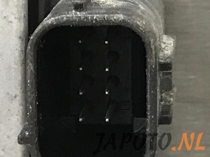Czujnik aktywnego tempomatu (zdalny) z Nissan Micra (K14) 0.9 IG-T 12V 2017