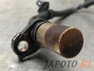 Nockenwelle Sensor van een Toyota Camry (CV30) 2.4i 16V VVT-i 2003