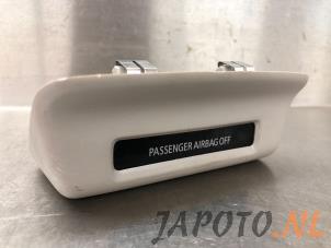 Usagé Airbag témoin Mitsubishi Space Star (A0) 1.0 12V Prix € 19,95 Règlement à la marge proposé par Japoto Parts B.V.