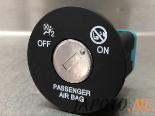 Used Airbag lock Kia Picanto (JA) 1.2 16V Price € 8,95 Margin scheme offered by Japoto Parts B.V.