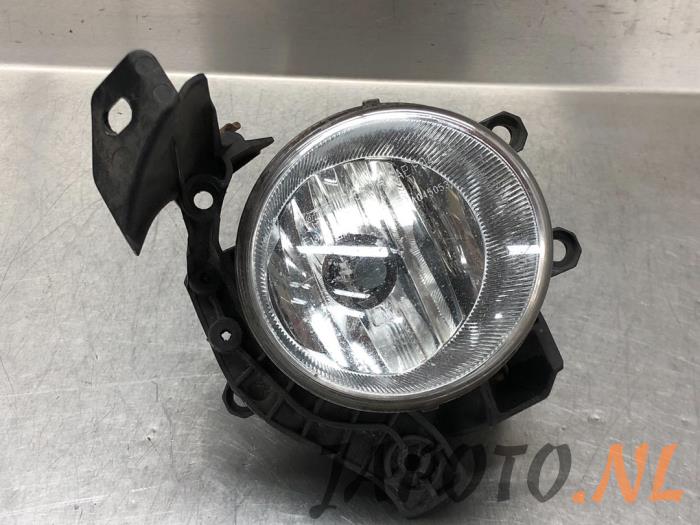Fog light, front right from a Lexus IS (E3)  2014