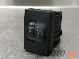 Used AIH headlight switch Toyota Prius Plus (ZVW4) 1.8 16V Price € 9,99 Margin scheme offered by Japoto Parts B.V.