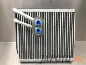 Usados Evaporador de aire acondicionado Kia Cee'd (JDB5) 1.0i T-GDi 12V 120 Precio € 39,99 Norma de margen ofrecido por Japoto Parts B.V.