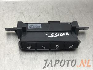 Used Switch (miscellaneous) Kia Cee'd (JDB5) 1.0i T-GDi 12V 120 Price € 34,95 Margin scheme offered by Japoto Parts B.V.