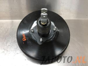 Usagé Assistant de freinage Toyota Auris (E18) 1.4 D-4D-F 16V Prix € 75,00 Règlement à la marge proposé par Japoto Parts B.V.