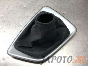 Used Gear stick cover Toyota Auris (E18) 1.4 D-4D-F 16V Price € 24,95 Margin scheme offered by Japoto Parts B.V.