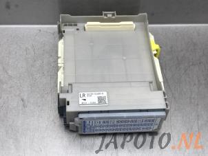 Used Fuse box Lexus IS (E3) Price € 49,00 Margin scheme offered by Japoto Parts B.V.