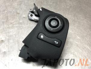 Used Steering wheel switch Lexus IS (E3) Price € 49,95 Margin scheme offered by Japoto Parts B.V.