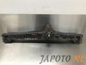 Used Radiator bar Toyota Auris (E18) 1.4 D-4D-F 16V Price € 99,00 Margin scheme offered by Japoto Parts B.V.