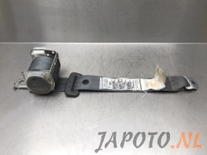 Używane Pas bezpieczenstwa lewy tyl Toyota Prius (NHW20) 1.5 16V Cena € 49,95 Procedura marży oferowane przez Japoto Parts B.V.