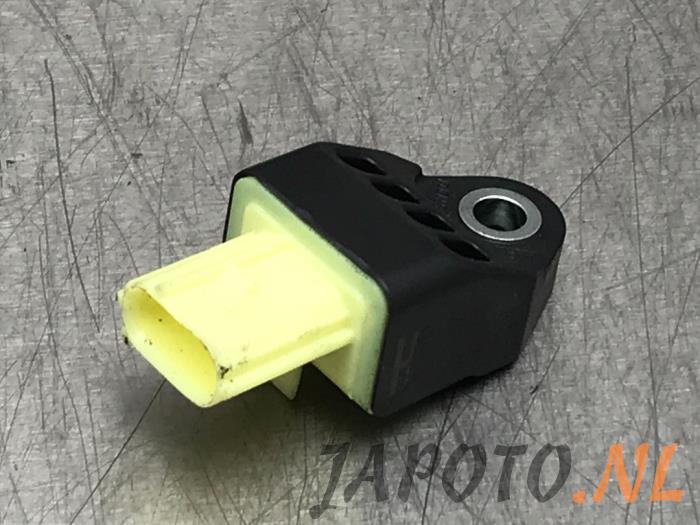 Gebrauchte Airbag Sensor Lexus IS (E3) Preis € 26,24 Margenregelung angeboten von Japoto Parts B.V.