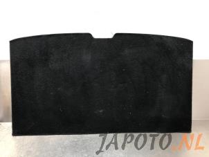 Usados Suelo maletero Mitsubishi Colt (Z2/Z3) 1.3 16V Precio € 39,95 Norma de margen ofrecido por Japoto Parts B.V.