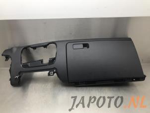 Gebrauchte Handschuhfach Kia Stonic (YB) 1.0i T-GDi 12V Eco-Dynamics+ Preis € 74,99 Margenregelung angeboten von Japoto Parts B.V.