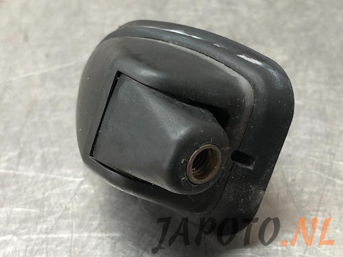 Używane Antena Suzuki Celerio (LF) 1.0 12V Dualjet Cena € 20,95 Procedura marży oferowane przez Japoto Parts B.V.