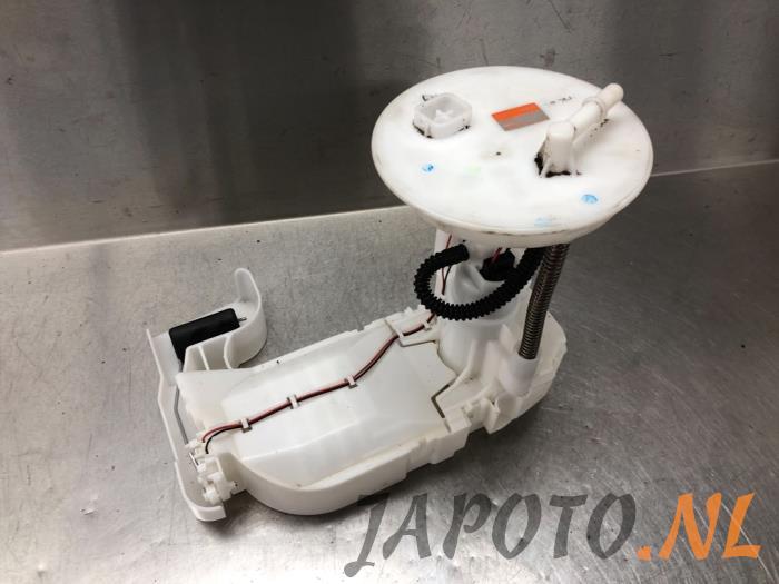 Begagnade Bensinpump Suzuki Celerio (LF) 1.0 12V Dualjet Pris € 41,95 Marginaltabell erbjuds av Japoto Parts B.V.