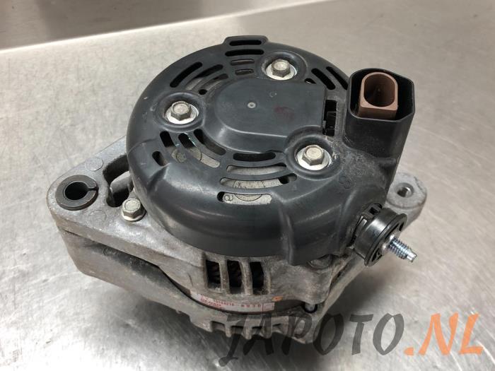 Begagnade Dynamo Suzuki Celerio (LF) 1.0 12V Dualjet Pris € 26,24 Marginaltabell erbjuds av Japoto Parts B.V.