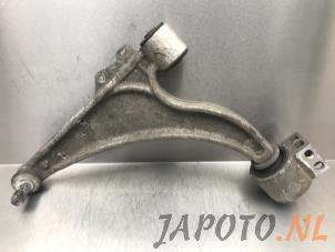 Used Front lower wishbone, left Chevrolet Cruze (300) 1.8 16V VVT Price € 49,99 Margin scheme offered by Japoto Parts B.V.