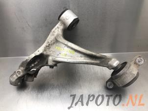 Usagé Bras de suspension bas avant gauche Nissan 370 Z (Z34A) 3.7 V6 24V Prix € 74,95 Règlement à la marge proposé par Japoto Parts B.V.