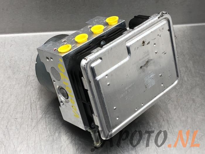 Begagnade ABS-pump Mitsubishi Eclipse Cross (GK/GL) Pris € 367,45 Marginaltabell erbjuds av Japoto Parts B.V.