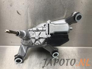Used Rear wiper motor Toyota RAV4 (A5) 2.5 Hybrid 16V AWD Price € 74,95 Margin scheme offered by Japoto Parts B.V.