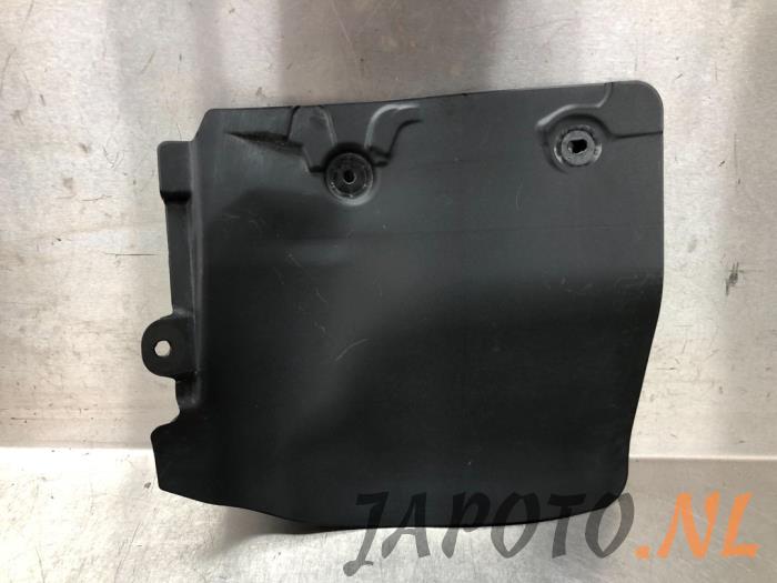Usagé Divers Toyota RAV4 (A5) 2.5 Hybrid 16V AWD Prix € 10,49 Règlement à la marge proposé par Japoto Parts B.V.