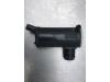 Rear screen washer pump from a Kia Sportage (SL), 2010 / 2016 1.6 GDI 16V 4x2, Jeep/SUV, Petrol, 1.591cc, 99kW (135pk), FWD, G4FD, 2010-06 / 2015-12, SLSF5P21; SLSF5P31 2013