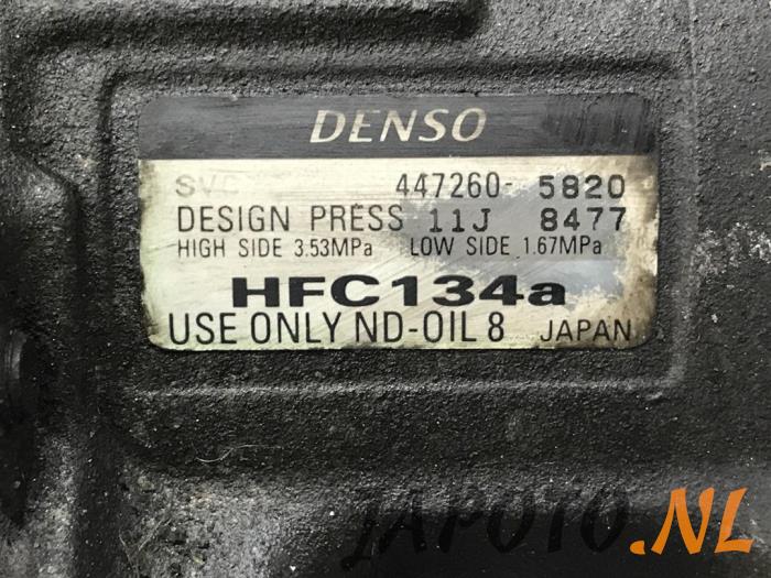 Klimapumpe van een Daihatsu Sirion 2 (M3) 1.3 16V DVVT 2008