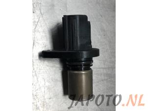 Used Crankshaft sensor Daihatsu Sirion 2 (M3) 1.3 16V DVVT Price € 14,95 Margin scheme offered by Japoto Parts B.V.