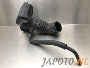 Used Air intake hose Kia Sportage (SL) 1.6 GDI 16V 4x2 Price € 49,95 Margin scheme offered by Japoto Parts B.V.