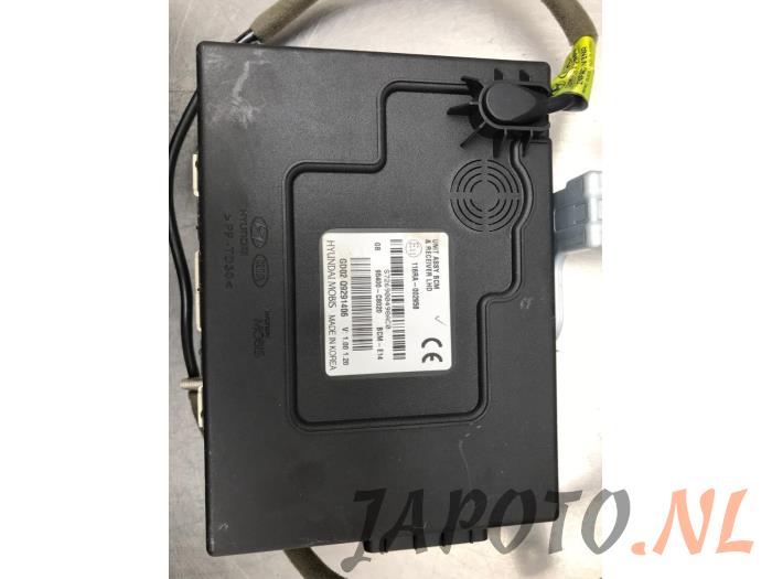 Ignition lock + computer from a Hyundai i20 (GBB) 1.0 T-GDI 100 12V 2018