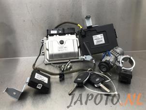 Używane Stacyjka + sterownik Hyundai i20 (GBB) 1.0 T-GDI 100 12V Cena € 249,99 Procedura marży oferowane przez Japoto Parts B.V.