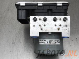 Used ABS pump Mitsubishi Outlander (GF/GG) 2.4 16V PHEV 4x4 Price € 325,00 Margin scheme offered by Japoto Parts B.V.