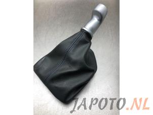 New Gear stick cover Hyundai Tucson (TL) 1.6 GDi 16V 2WD Price € 36,24 Inclusive VAT offered by Japoto Parts B.V.