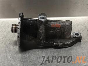 Używane Obudowa filtra oleju Daihatsu Cuore (L251/271/276) 1.0 12V DVVT Cena € 24,95 Procedura marży oferowane przez Japoto Parts B.V.