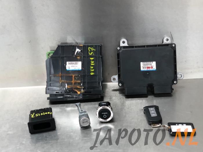 Used Ignition lock + computer Mitsubishi Outlander (GF/GG) 2.4 16V PHEV 4x4 Price € 183,74 Margin scheme offered by Japoto Parts B.V.