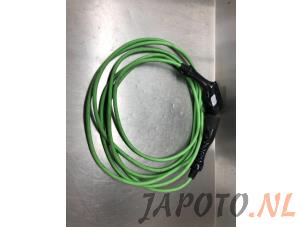 Used Hybrid charging cable Mitsubishi Outlander (GF/GG) 2.4 16V PHEV 4x4 Price € 124,95 Margin scheme offered by Japoto Parts B.V.