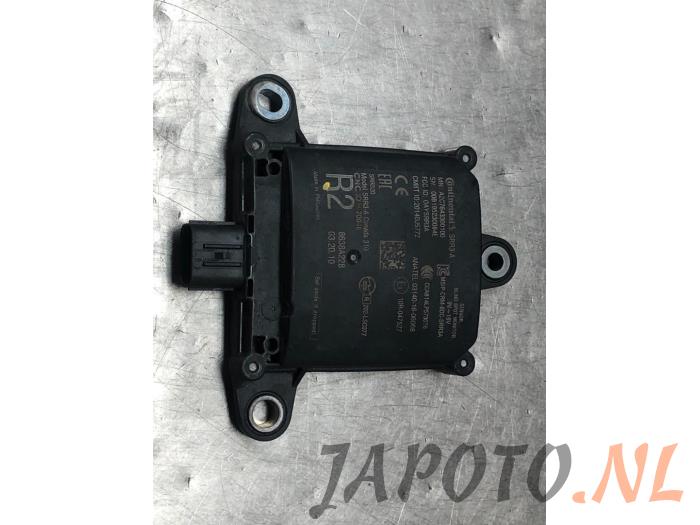 Begagnade Dödvinkelsensor Mitsubishi Outlander (GF/GG) 2.4 16V PHEV 4x4 Pris € 157,45 Marginaltabell erbjuds av Japoto Parts B.V.