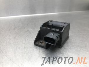 Usados Sensor de presión de neumáticos Hyundai iX55 3.0 CRDI V6 24V Precio € 24,99 Norma de margen ofrecido por Japoto Parts B.V.
