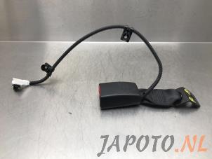 Używane Wtyk pasa bezpieczenstwa prawy tyl Kia Picanto (TA) 1.0 12V Cena € 14,95 Procedura marży oferowane przez Japoto Parts B.V.
