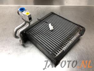Używane Parownik klimatyzacji Nissan Note (E12) 1.2 68 Cena € 39,99 Procedura marży oferowane przez Japoto Parts B.V.