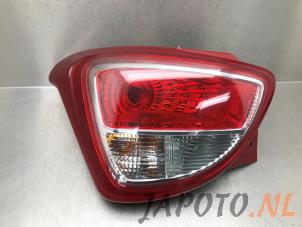 Gebrauchte Rücklicht links Hyundai i10 (B5) 1.0 12V Preis € 99,95 Margenregelung angeboten von Japoto Parts B.V.