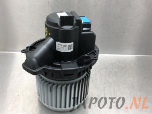 Used Heating and ventilation fan motor Nissan Micra (K14) 1.0 IG-T 100 Price € 50,00 Margin scheme offered by Japoto Parts B.V.